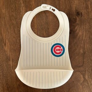 Chicago Cubs baby silicone bib ⚾️🐻